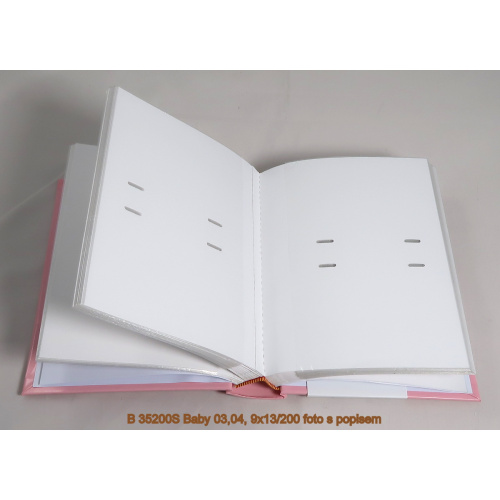 b_35200s_baby_0304_-